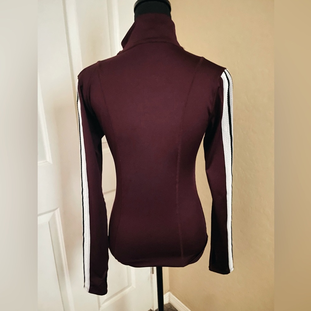 PINK half zip Ultimate - NWOT - Picture 2 of 4